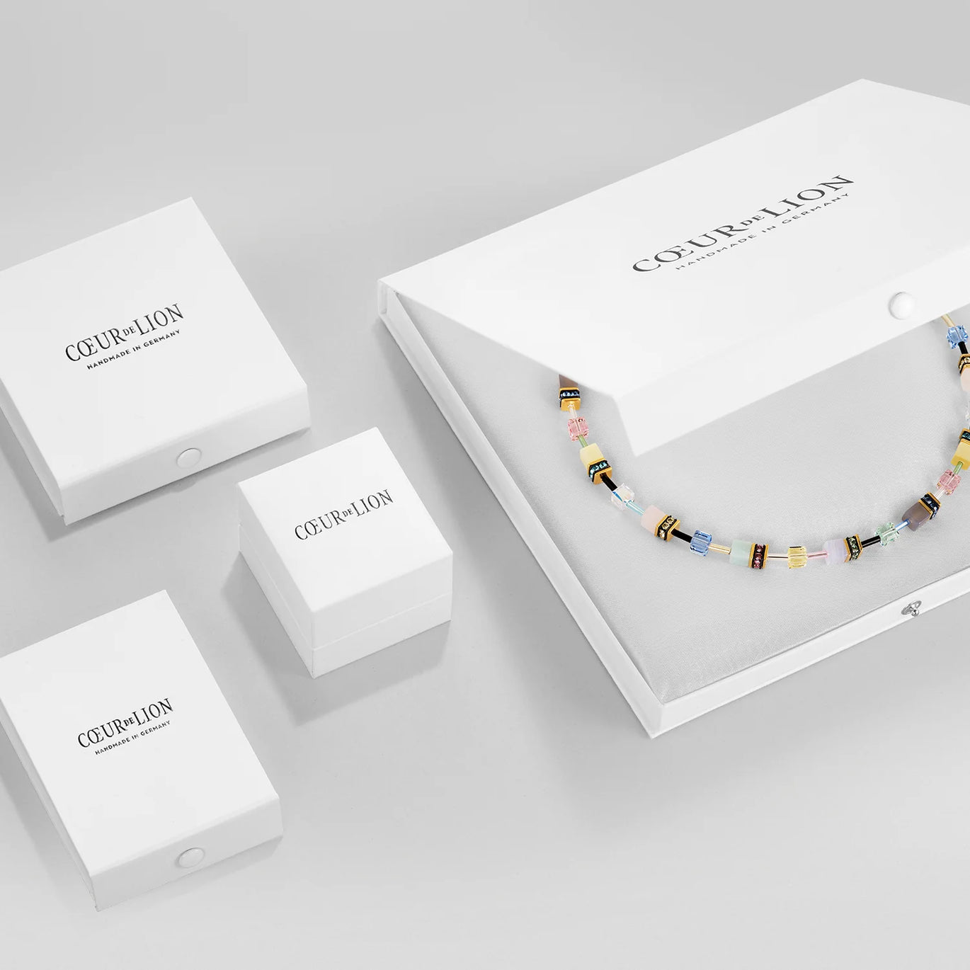 Coeur De Lion GeoCUBE Iconic Classic Multicolour Gold Bracelet